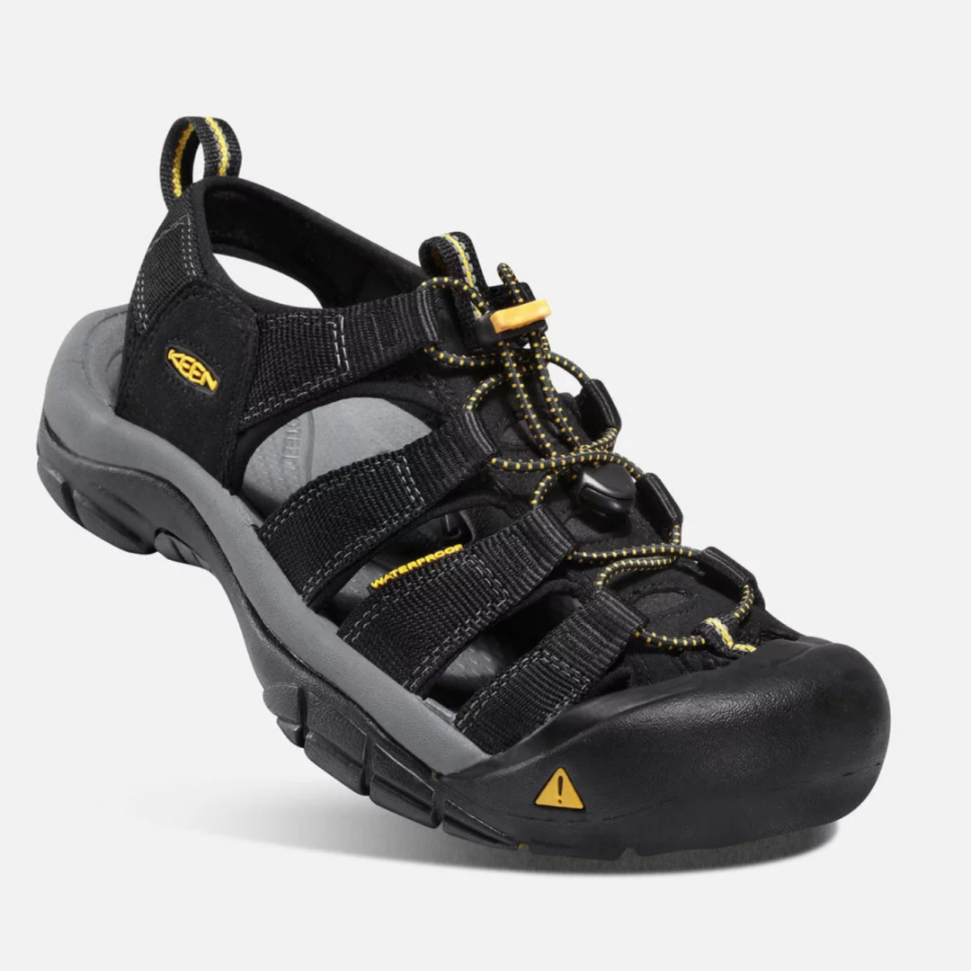 Keen Men's Newport H2 Black | Laurie's Shoes