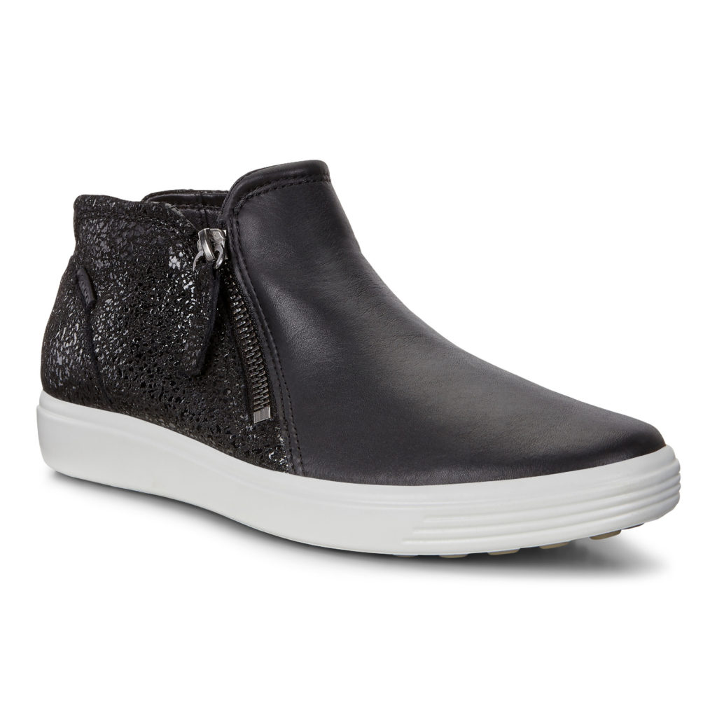 stuart weitzman alpine leather boot