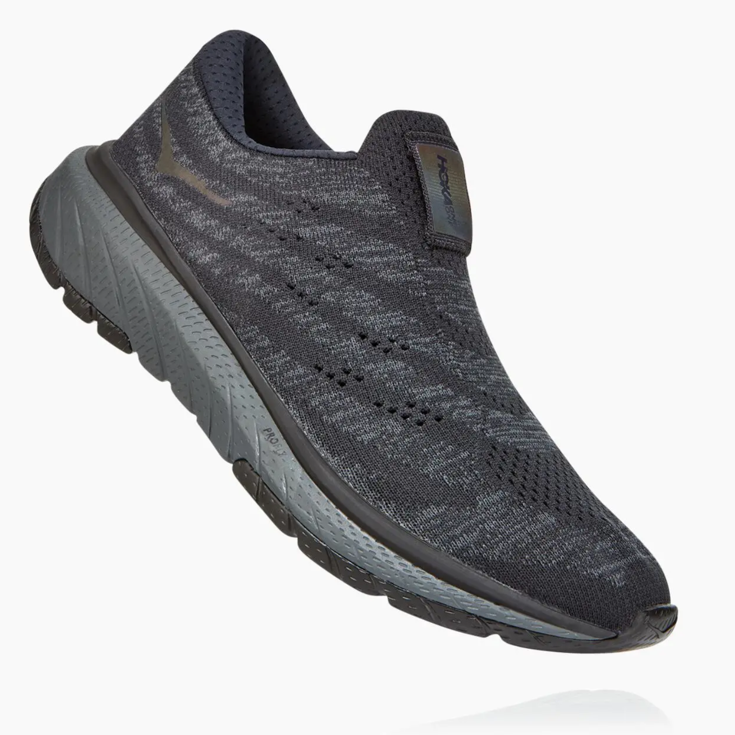 hoka one one w cavu