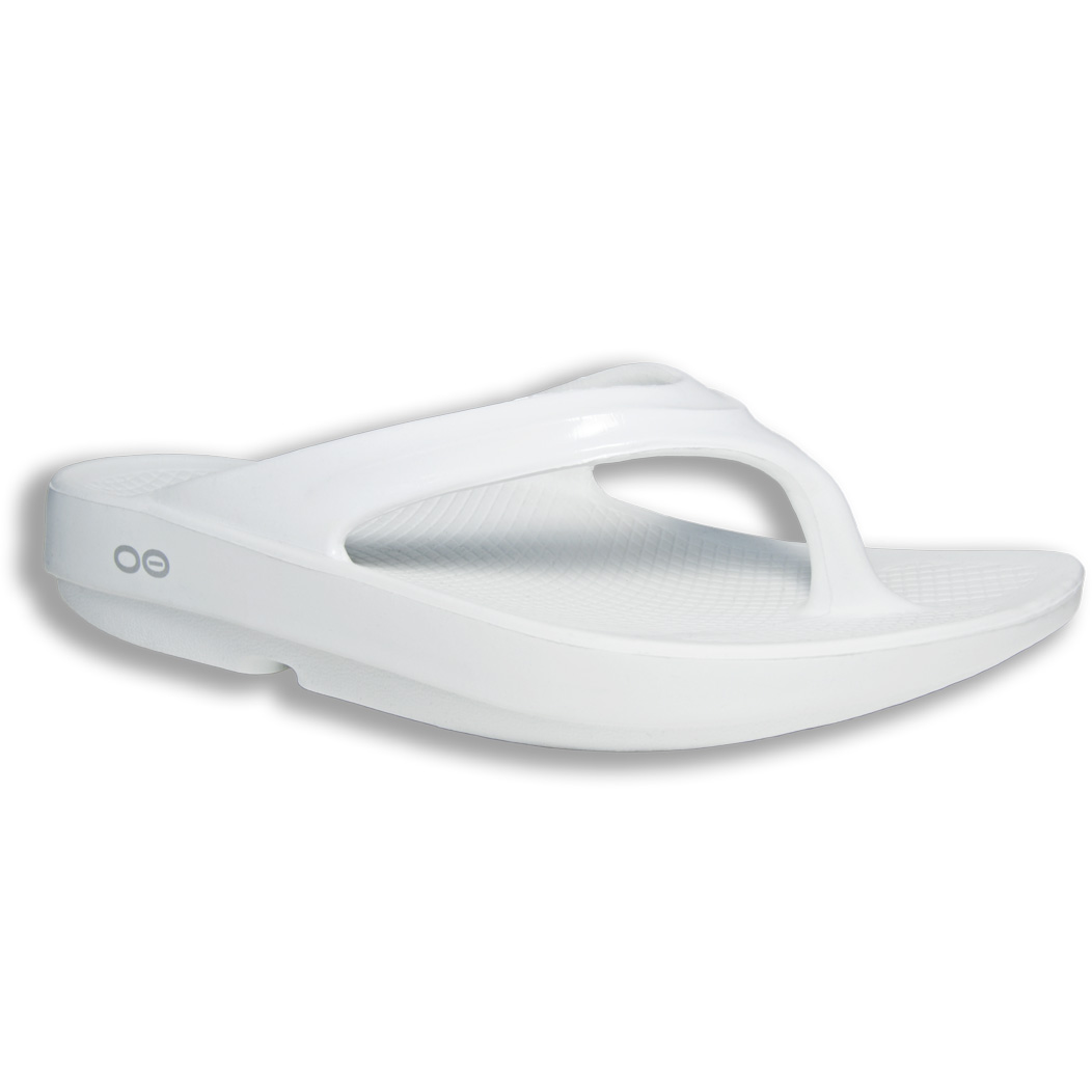 women's oofos flip flops