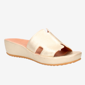 L'Amour Des Pieds Women's Catiana Sandal featuring premium leather, adjustable back strap, memory foam footbed, arch support, and a stylish open-toe design.