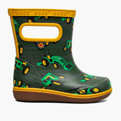 Bogs Kid’s Skipper II Tractor Rainboots featuring a fun tractor print, waterproof rubber construction, slip-resistant sole, and easy pull-on handles.
