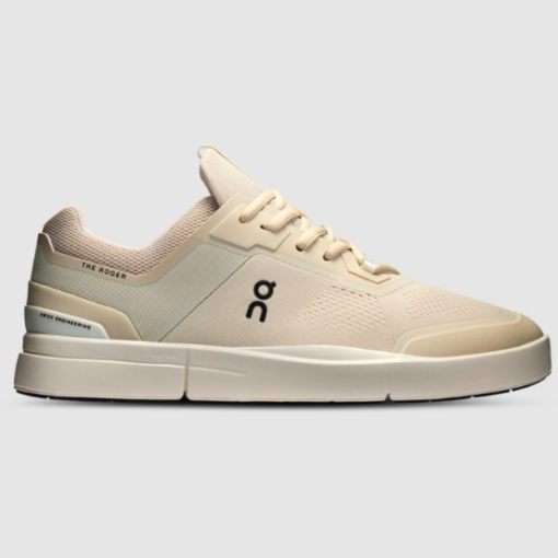 On Men's THE ROGER Spin sneaker in white and indigo, featuring breathable mesh, CloudTec® cushioning, and a sleek low-profile design for all-day wear.