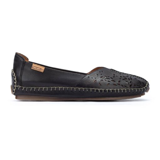 Pikolinos Women’s Jerez Loafer featuring laser-cut calfskin leather upper, slip-on design, and a 1 cm heel for stylish comfort and flexibility.