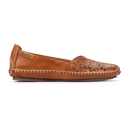 Pikolinos Women’s Jerez Loafer featuring laser-cut calfskin leather upper, slip-on design, and a 1 cm heel for stylish comfort and flexibility.