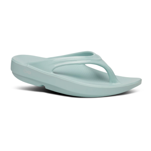 OOFOS Women's OOlala Sandal showcasing a sleek design with OOfoam™ cushioning and anatomically designed footbed for superior comfort and support.
